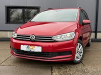 Occasion VW Touran Highline 150 PK (110 kW) 2022 Rood (metallic) MPV