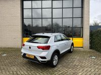 tweedehands VW T-Roc 1.5 TSI Automaat, Adaptive cruise, PDC voor en achter Full Led