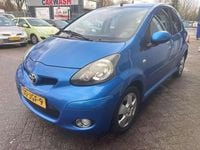 Occasion Toyota Aygo 68 PK (50 kW) 2009 Blauw (metallic) Hatchback