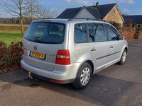 Occasion VW Touran 140 PK (102 kW) 2008 Grijs (metallic) MPV