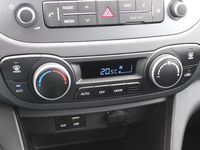 tweedehands Hyundai i10 1.0i Go! 2017 / Navigatie + Apple Carplay/Android Auto / Climate Control / Cruise Control / Parkeersensoren Achter / Bluetooth /