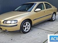 Occasion Volvo S60 140 PK (102 kW) 2002 Geel Sedan