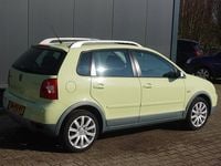 Occasion VW Polo 101 PK (74 kW) 2005 Geel Hatchback