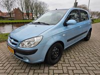 tweedehands Hyundai Getz 1.4i Dynamic Automaat 2e eigenaar dealer onderhouden airco cv op afs elektrische ramen