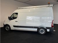 tweedehands Renault Master MasterL2H2 T35 FWD 2.3 dCi 125