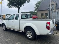 tweedehands Nissan King NAVARA 2.5 DCICAB 4WD DPF NAVARA 2.5 DCICAB 4WD DPF MOTOR SCHADE !!!! ENGINE BROKEN !!!!