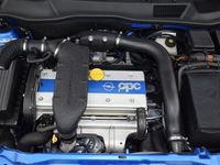 tweedehands Opel Astra 2.0 TURBO OPC