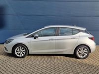 tweedehands Opel Astra 1.2 Turbo Edition | Navigatie | Climate Control | Camera | Parkeersensoren V+A | All Season Banden | Apple Carplay | AGR Stoelen |