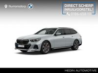 Occasion BMW 550e M Sport 2025 Grijs (metallic) Stationwagen