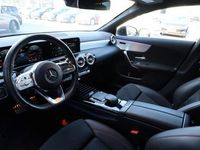 tweedehands Mercedes CLA180 Bns Sol. AMG | Sfeer verlichting | Led | Camera | Media