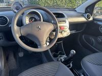 Occasion Peugeot 107 Active 68 PK (50 kW) 2013 Zwart Hatchback