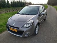 tweedehands Renault Clio 1.6 Night & Day