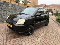Occasion Kia Picanto 61 PK (44 kW) 2004 Zwart Hatchback
