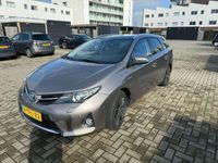 tweedehands Toyota Auris 1.8 Hybrid luxe uitvoering dealeronderhouden