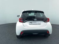 tweedehands Toyota Yaris Hybrid 1.5 Hybrid First Edition navigatie