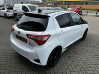tweedehands Toyota Yaris Hybrid 1.5 Hybrid GR-Sport NL auto slechts 41006 KM BOMVO