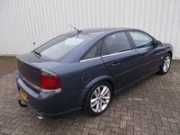 tweedehands Opel Vectra GTS 2.2-16V Executive