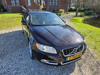 tweedehands Volvo V70 2.5t R-design AUTOMAAT/leer/XENON/trekhaak