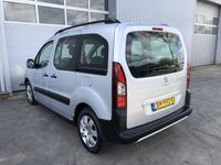 tweedehands Peugeot Partner Tepee 1.6 HDiF XT NETTE AUTO CLIMA CRUISE ENZ. LET OP 79120 DKM. 1e EIGENAAR.