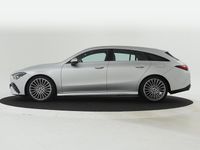Occasion Mercedes CLA180 Shooting Brake AMG line 136 PK (100 kW) 2023 Iridiumzilver metaalkleur (grijs metallic) Stationwagen
