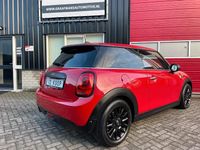Occasion Mini Cooper Pepper 102 PK (75 kW) 2019 Rood (metallic) Hatchback