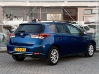 Occasion Toyota Auris Hybrid Trend 136 PK (100 kW) 2016 Blauw Hatchback