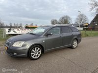 Occasion Toyota Avensis Luna 177 PK (130 kW) 2006 Grijs (metallic) Stationwagen