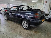 tweedehands VW Golf Cabriolet IV 1.8i NL-auto !!! Logische km's !