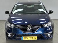 tweedehands Renault Mégane IV Estate 1.5 dCi Eco2 Limited/ LED Dagrijverl./ 16''LMV/ Trekhaak/ Apple+Android/ DAB+!/ Clima/ Navi/ Cruise/ Bluetooth/ LEDER/ Multi.LEDER.Stuur/ Elek.Pakket/ Isofix/ PDC Achter.