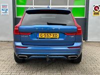 tweedehands Volvo XC60 2.0 T6 AWD R-DESIGN