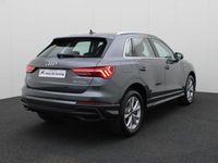 tweedehands Audi Q3 45 TFSIe 180kW/245PK S Line · Drive select · Stoelverwarming · LED