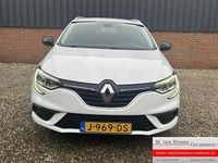Occasion Renault Mégane GrandTour LIMITED 116 PK (85 kW) 2020 Wit Stationwagen