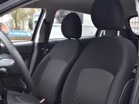 Occasion Mitsubishi Space Star 2023 Grijs (metallic) Hatchback