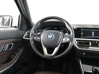 Occasion BMW 320e Sport Line 204 PK (150 kW) 2021 Wit Stationwagen