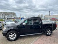 tweedehands Nissan Navara 2.5 dCi LE - Double Cabine - 4x4 - NIEUWE APK -