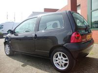 tweedehands Renault Twingo 1.2 Privilège