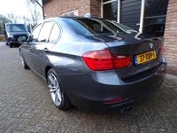 tweedehands BMW 328 328 i High Executive Automaat / Navi