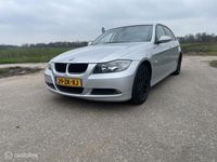 tweedehands BMW 316 3-SERIE i High Executive - Lees Tekst