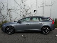 Occasion Volvo V60 Dynamic 2018 Grijs Stationwagen