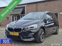 Occasion BMW 218 Executive 140 PK (102 kW) 2018 Zwart (metallic) MPV