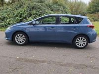 Occasion Toyota Auris Comfort 99 PK (72 kW) 2016 Blauw Hatchback