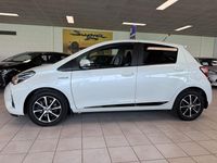 Occasion Toyota Yaris Hybrid Design 101 PK (74 kW) 2018 Wit (parellak) Hatchback