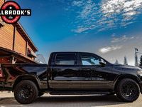 tweedehands Dodge Ram PICKUP 5.7 V8 NIGHT 12" scherm LPG bakcover breedset als op de foto.