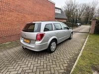 Occasion Opel Astra Essentia 105 PK (77 kW) 2005 Grijs (metallic) Stationwagen