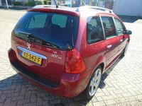 Occasion Peugeot 307 140 PK (102 kW) 2005 Rood (metallic) Stationwagen