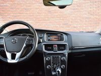 tweedehands Volvo V40 CC T3 153PK Automaat Polar+ Luxury | Trekhaak | Stand