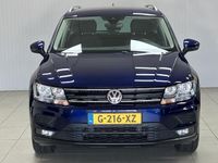 tweedehands VW Tiguan 1.5 TSI ACT Comfortline Business /AUTOMAAT! /Trekhaak /Apple + Android /DAB+! /Navi /Climat /Adaptive Cruise /Elek. pakket /Bluetooth /Isofix /Armsteun /17"LMV /PDC V+A /Dakrails /Mistlampen.