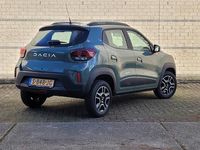 tweedehands Dacia Spring Expression | Snellaadfunctie | Nieuwe Logo's | Navigatie | DAB-radio | Lichtsensor | Camera | Nieuw te bestellen!