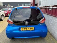 tweedehands Toyota Aygo 1.0-12V Dynamic Navigator // Airco // 115 DKM NAP // 5-Deurs