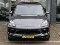 tweedehands Porsche Cayenne 3.0 E-Hybrid DEALER OND. PANO-DAK LUCHTVERING!